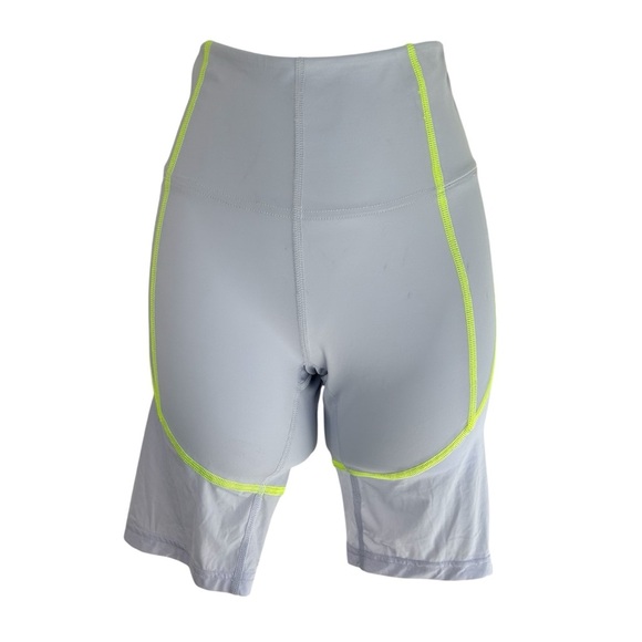 Tna Aritzia Sereno Biker Shorts High Rise Waist Pale Violet Purple Size XS - Picture 2 of 16